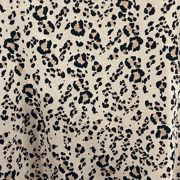 Leopard Print H&M Basic Short Sleeve Tee - Picture 3 of 4
